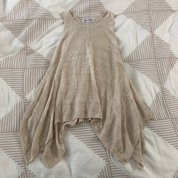 Elizabeth and James Tank - Picture 2 of 6